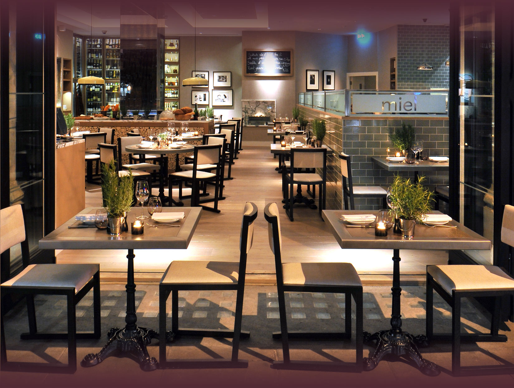 cassis bistro exterior
